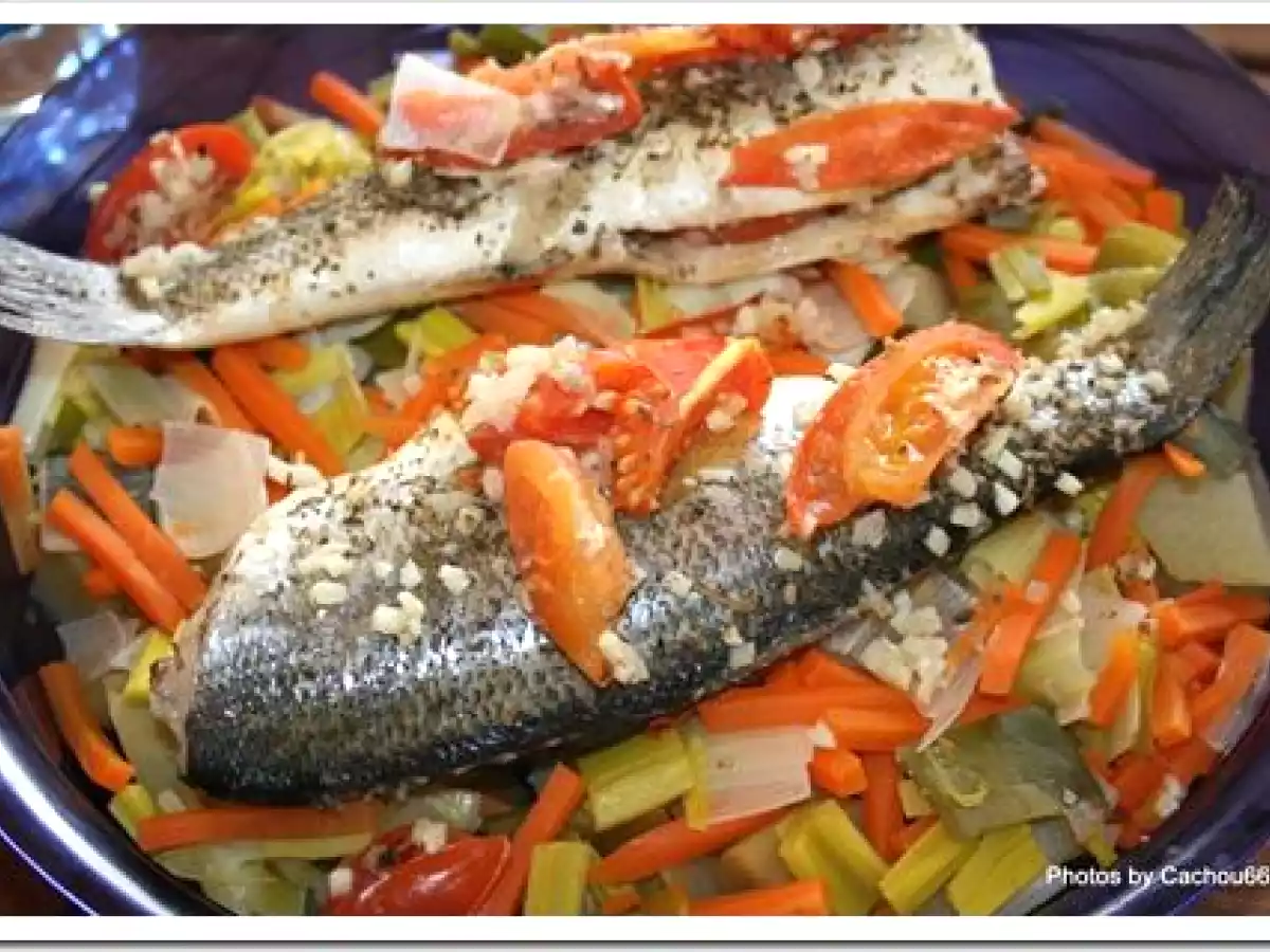 Bar à la vapeur et ses légumes