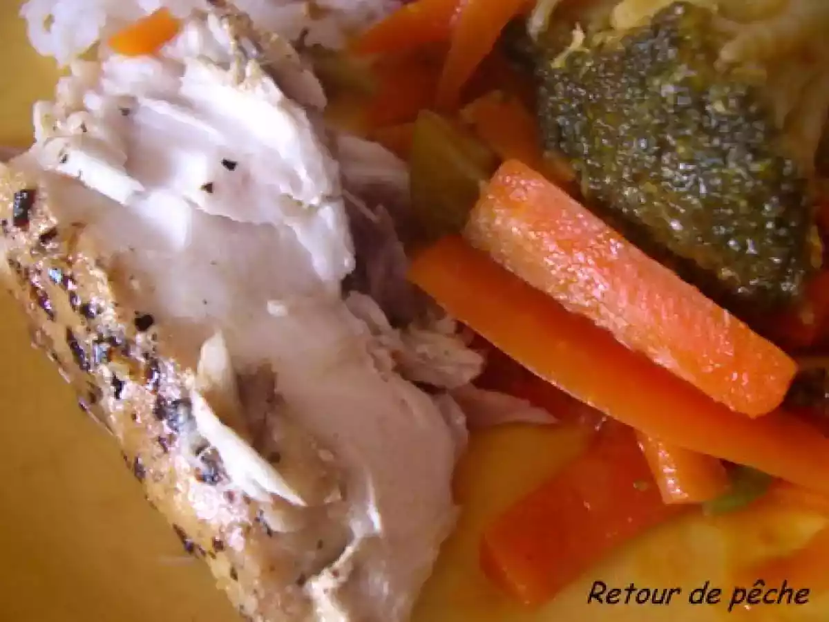 BAR DE LIGNE GRILLE ET SES LEGUMES CROQUANTS