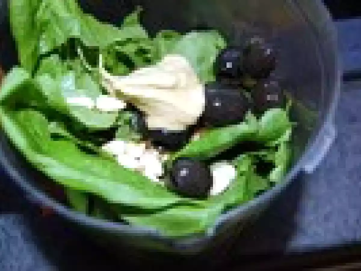 Bar farci à l'oseille cuit au four en croute de pâte feuilletée - photo 4