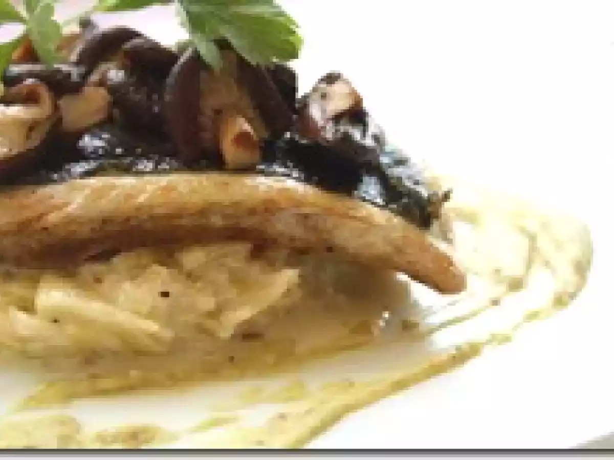 Bar Rôti, Gratin de Poireau Minute au Parmesan et Vinaigrette de Fève