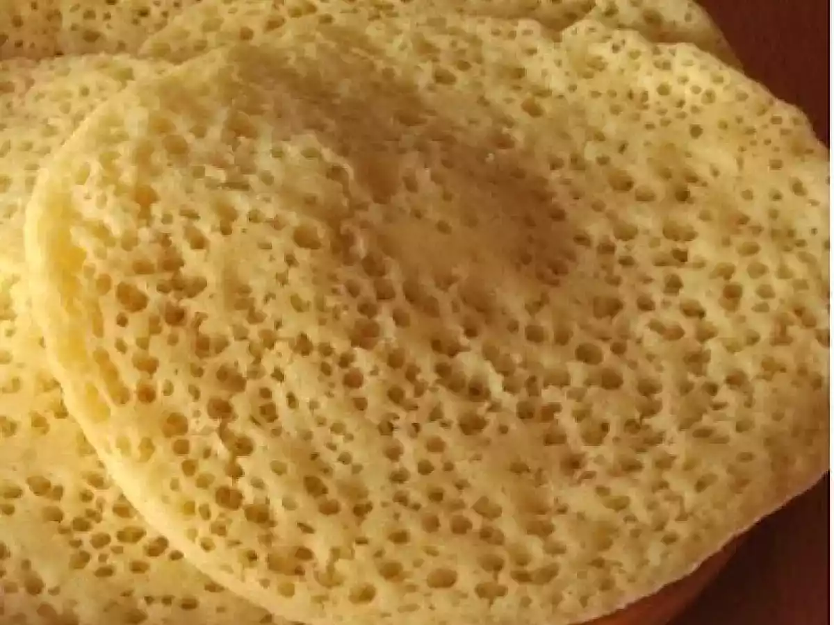 Barghrirs ou crêpes mille trous