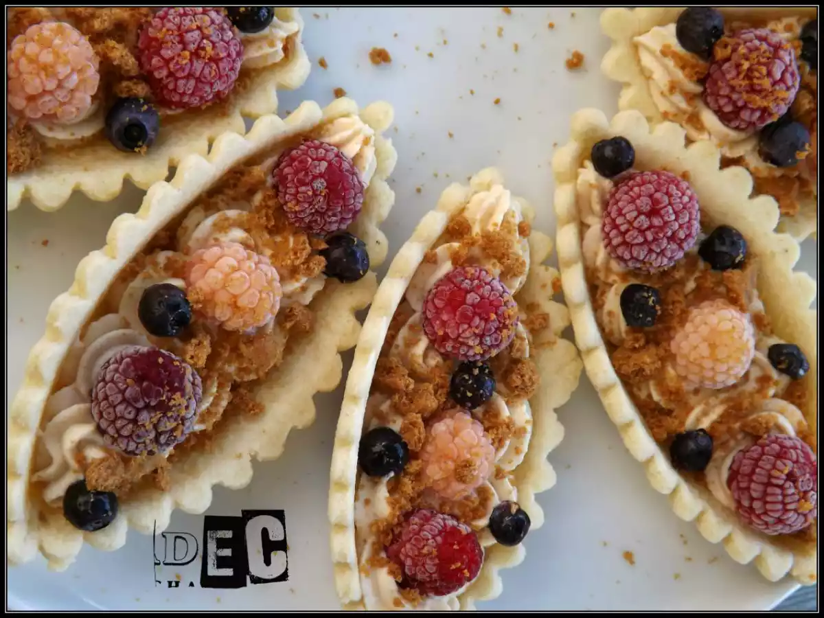 Barquettes au Caramel Beurre salé & Fruits frais