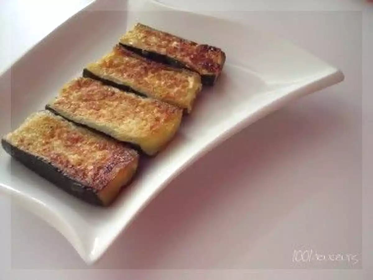 Barquettes de courgettes à l'ail et aux oeufs