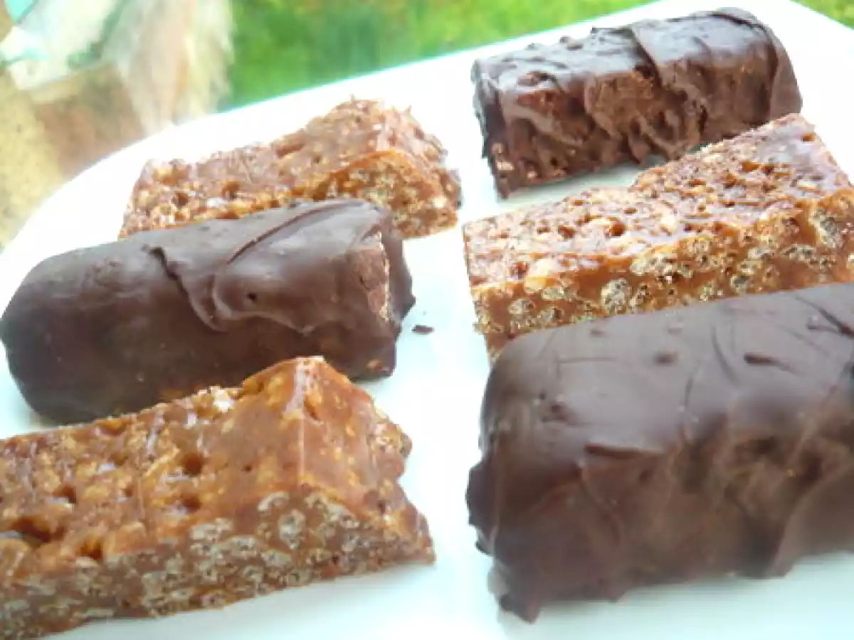 Barres gourmandes aux Carambars, chamallows enrobées de chocolat