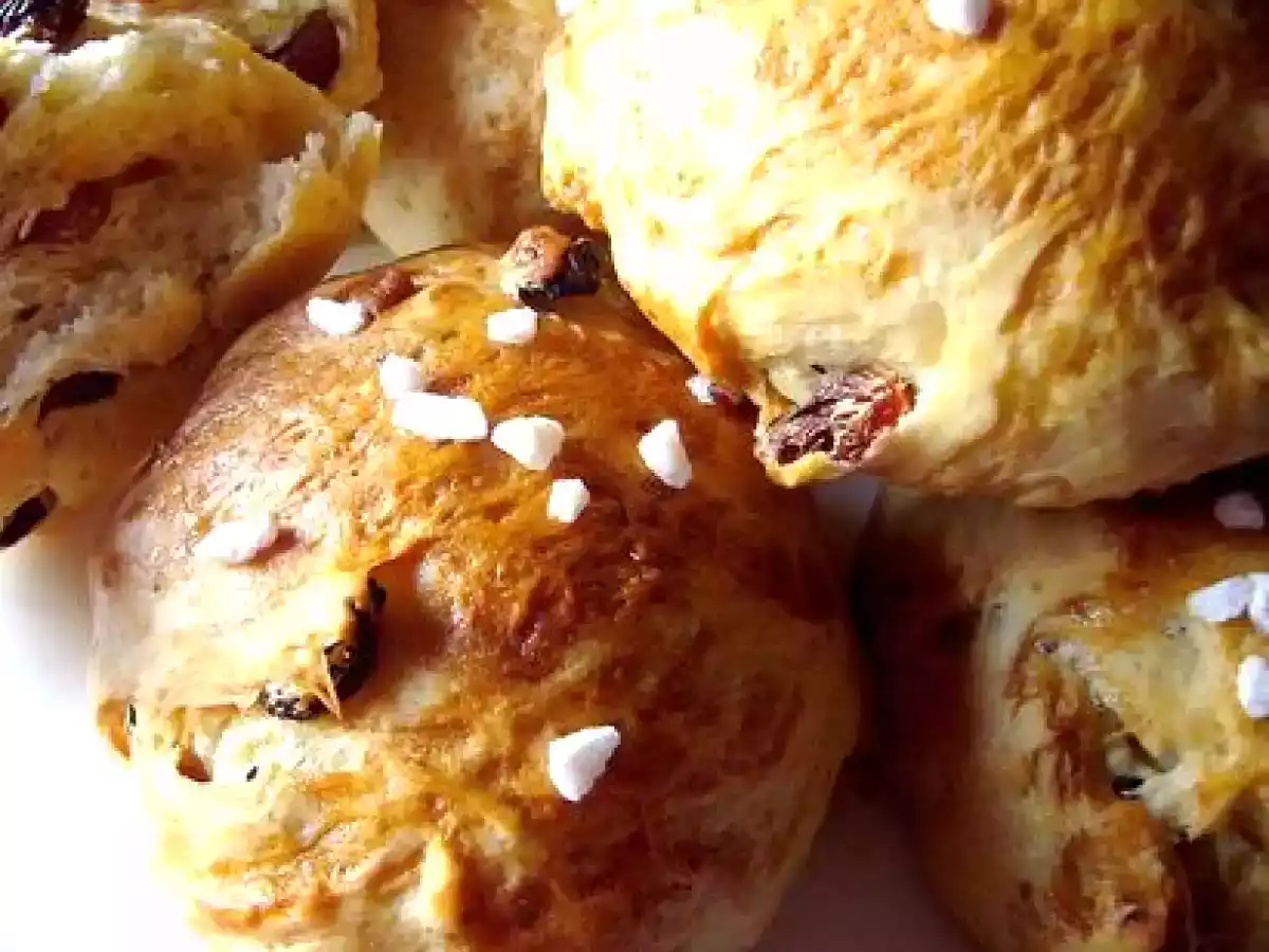 Bath buns (Brioches)