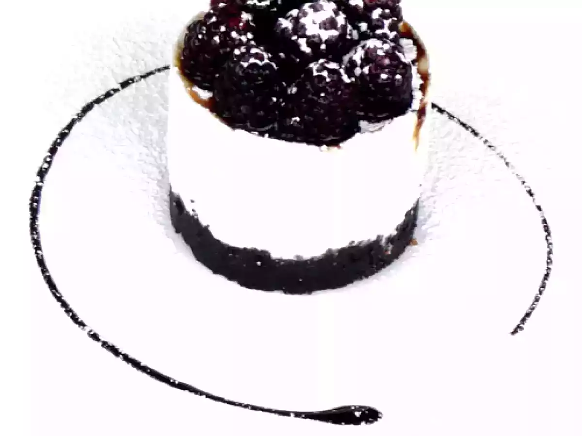 Bavarois à la maquée, mûres et Oreo - photo 2