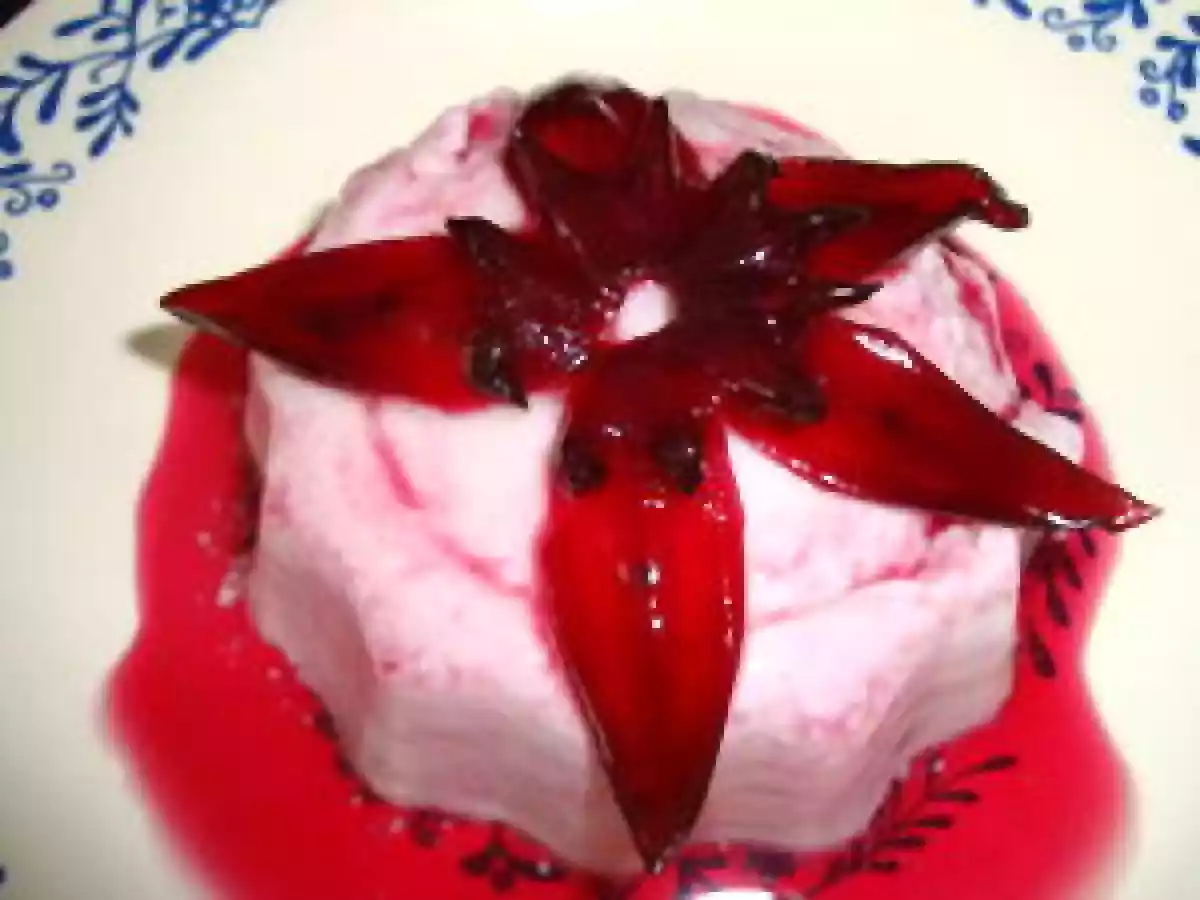Bavarois aux fleurs d'Hibiscus