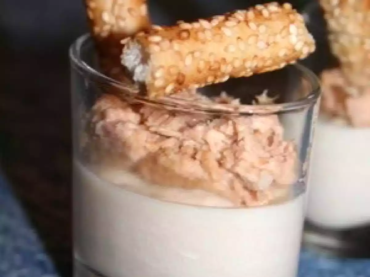 Bavarois d'asperges et ses rillettes de saumon en verrine - photo 3