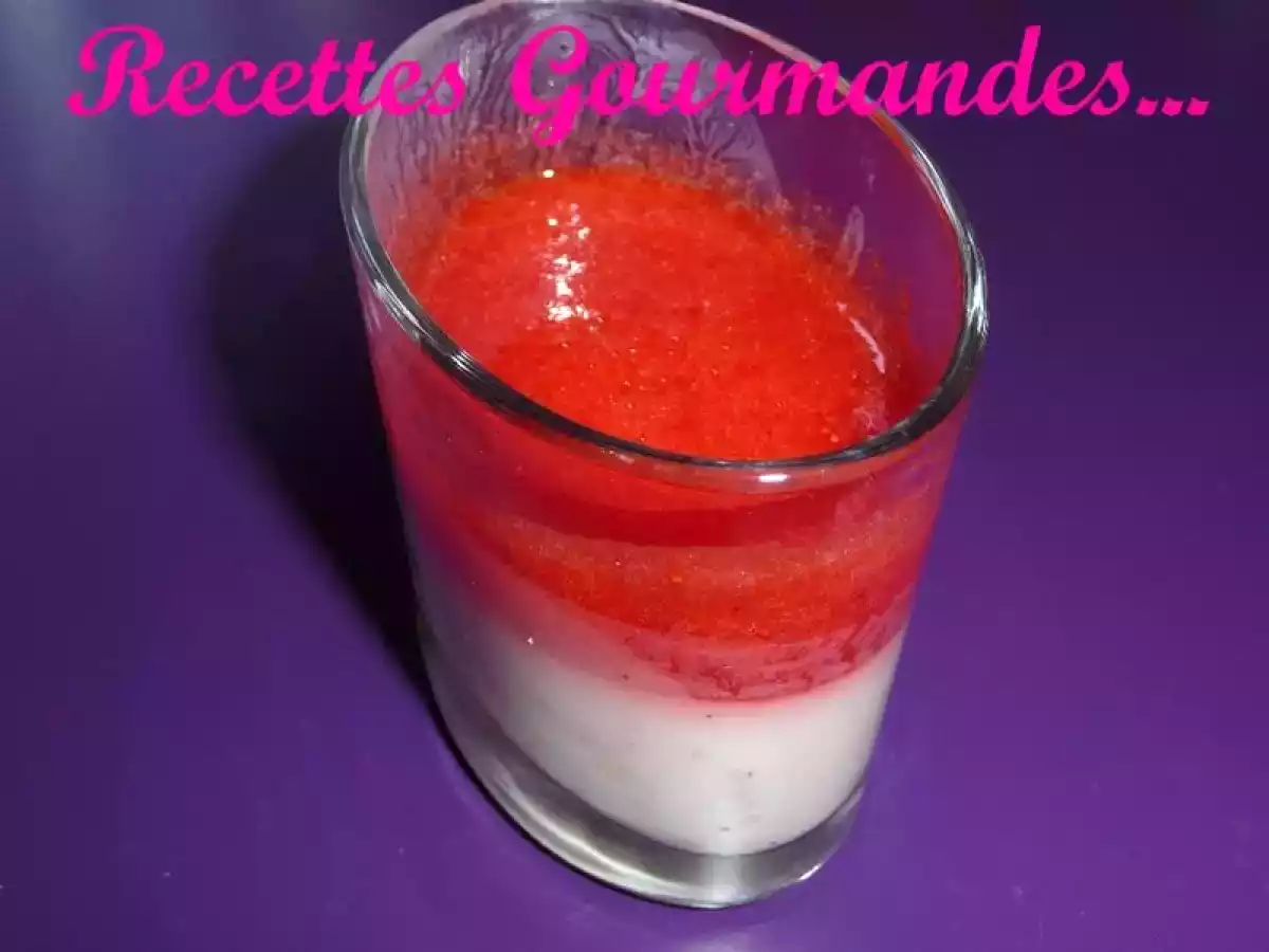 BAVAROIS EN VERRINE AU COULIS DE FRAISES - photo 2