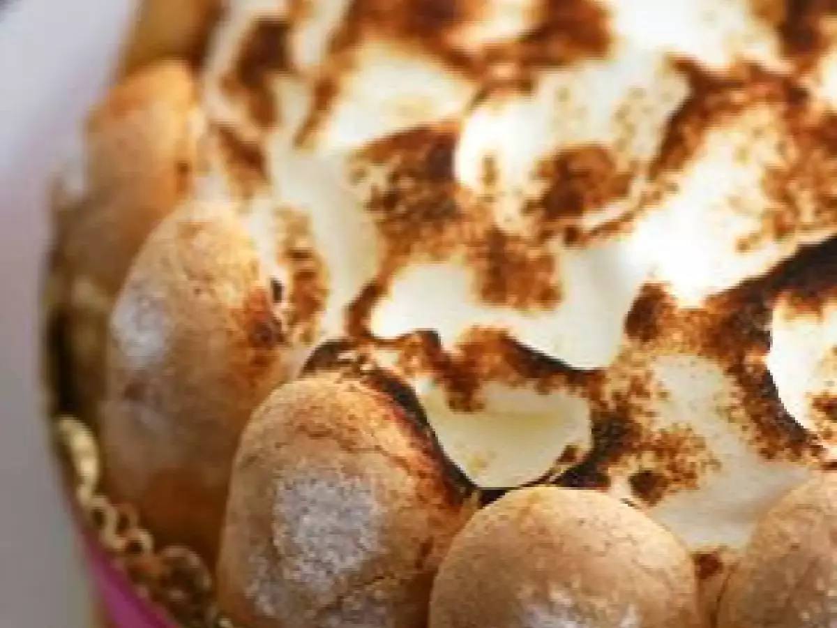 Bavarois meringué à l'ananas, fruit de la passion et noix de coco. - photo 2