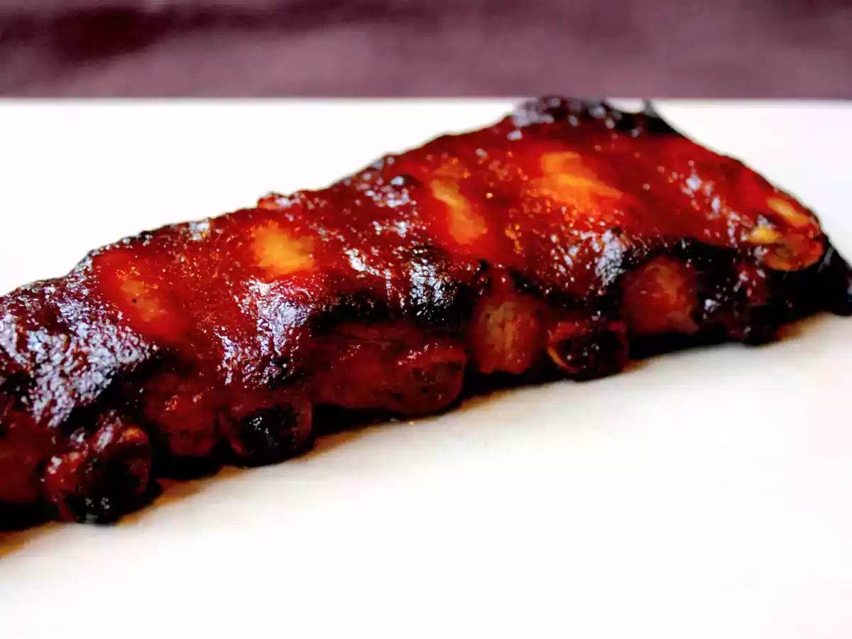 BBQ Ribs ou Travers de porc mariné et grillé