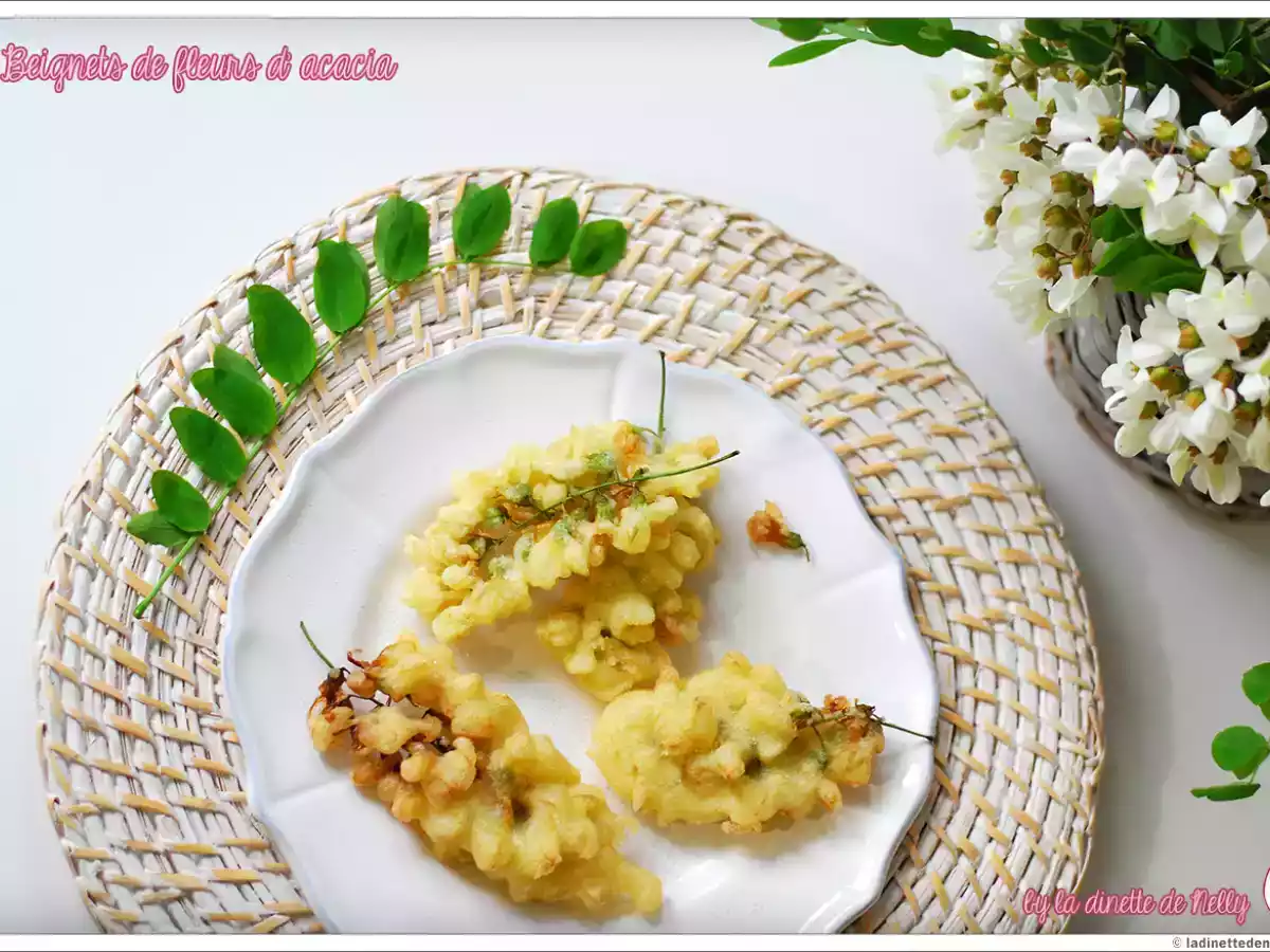 Beignets aériens de fleurs d'acacias
