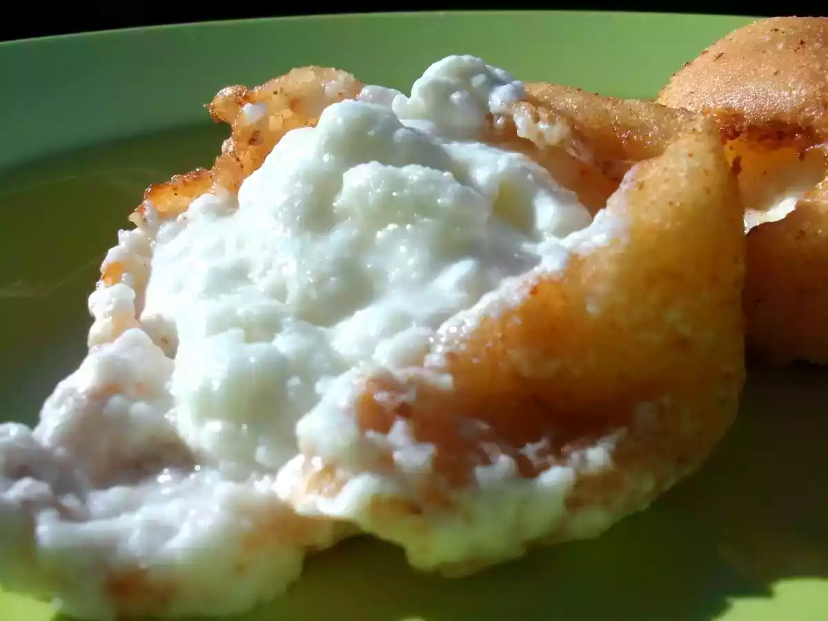 Beignets croustillants au fromage de chèvre qui fond qui fond ...