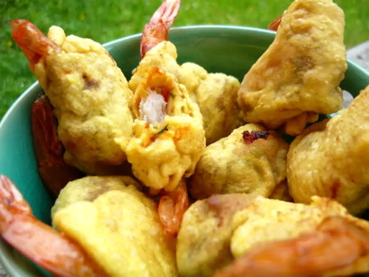 Beignets de crevettes au curry rouge et pâte wonton maison - photo 2