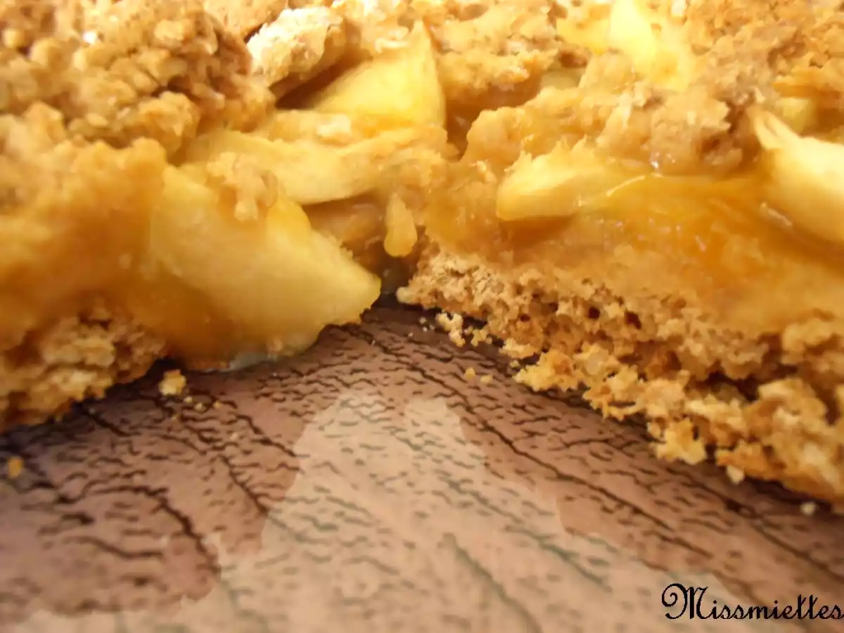 Biscuit à la confiture façon crumble aux pommes - photo 2