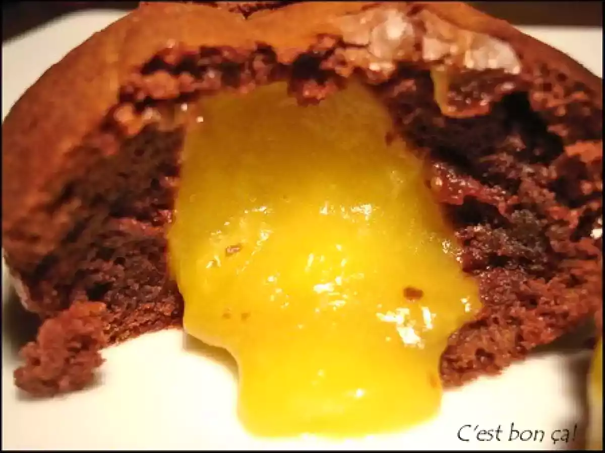 Biscuit au chocolat, coeur coulant à la mangue - photo 2