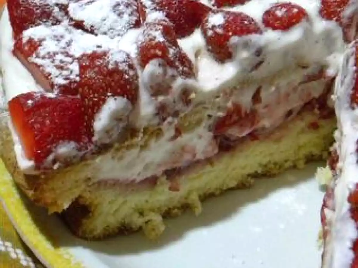 Biscuit de savoie façon fraisier