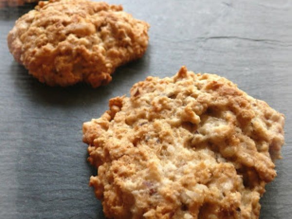 Biscuits A La Banane Aux Flocons D Avoine Recette Ptitchef