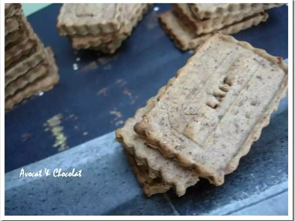Biscuits à la farine complète et confiture de lait aux amandes et noisettes torréfiées - photo 5