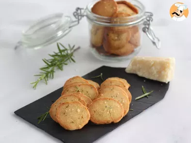 Biscuits apéritif au parmesan et romarin - photo 2
