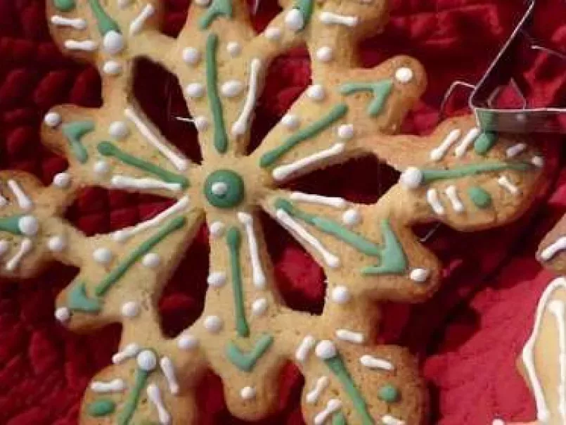 Biscuits de Noël décorés (flocons de neige), photo 2