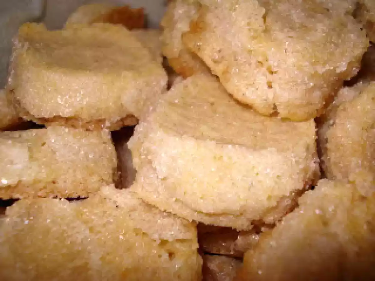 Biscuits diamants à la cannelle