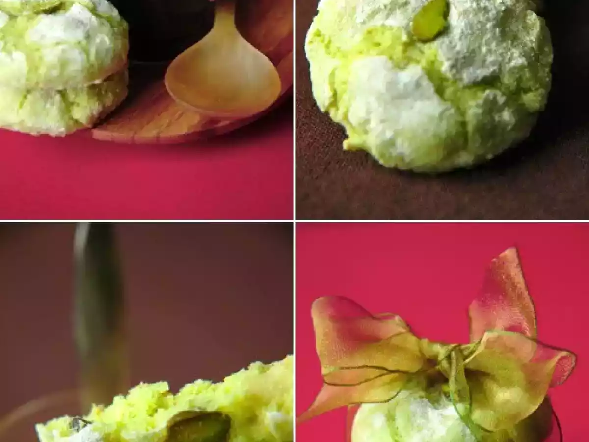 Biscuits macaronnés aux amandes et à la pistache