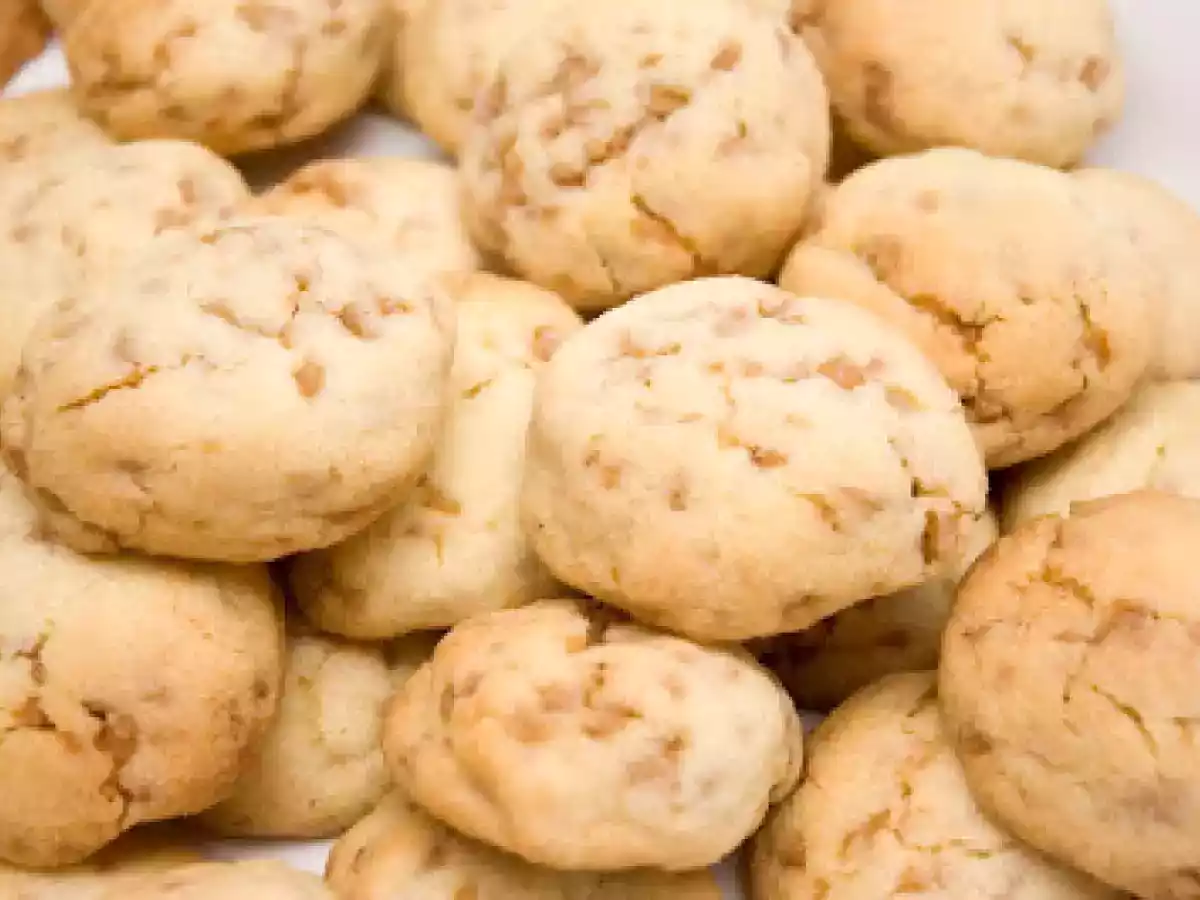 Biscuits Snickerdoodles fourrés au caramel