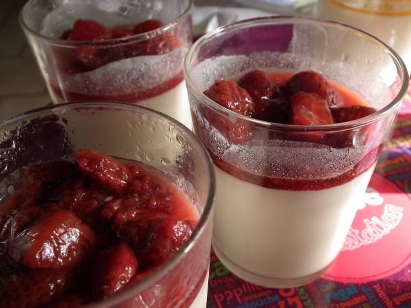 Blanc Manger Coco Fraise Recette Ptitchef