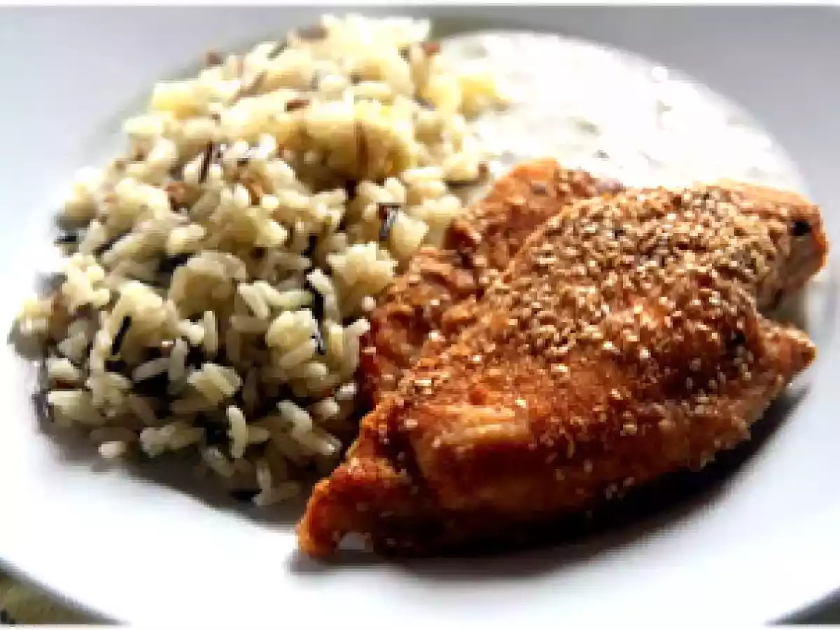 Blancs de poulet au sésame et sauce au yaourt