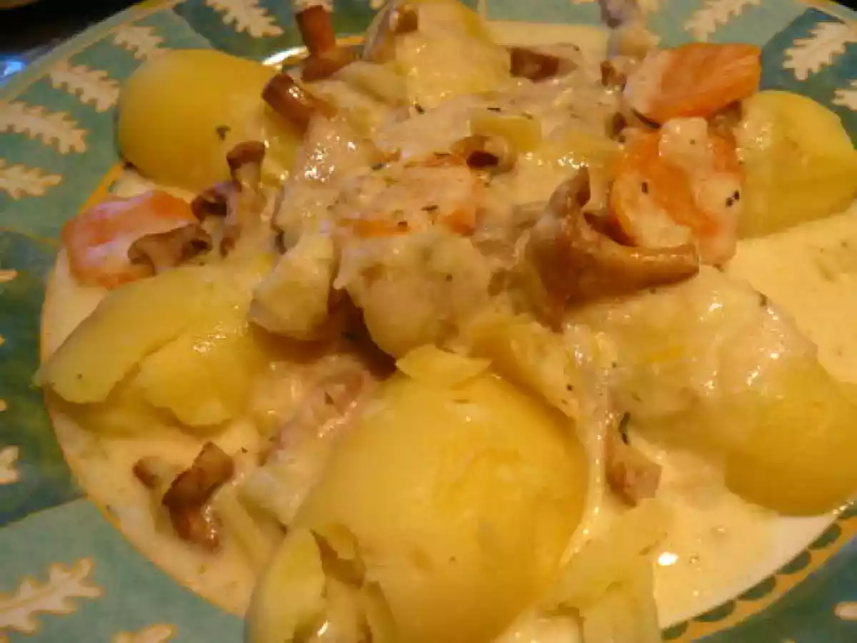 Blanquette de lotte aux girolles