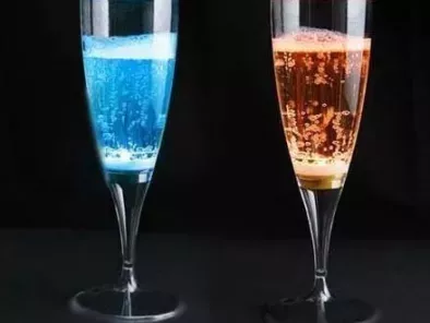 Blue Champagne et Champagne tropical