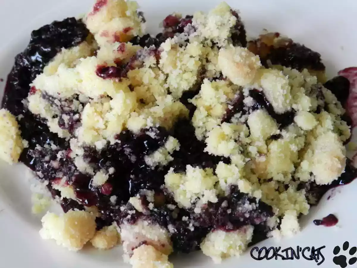 BLUEBERRY CRISP (CRUMBLE AUX MYRTILLES)