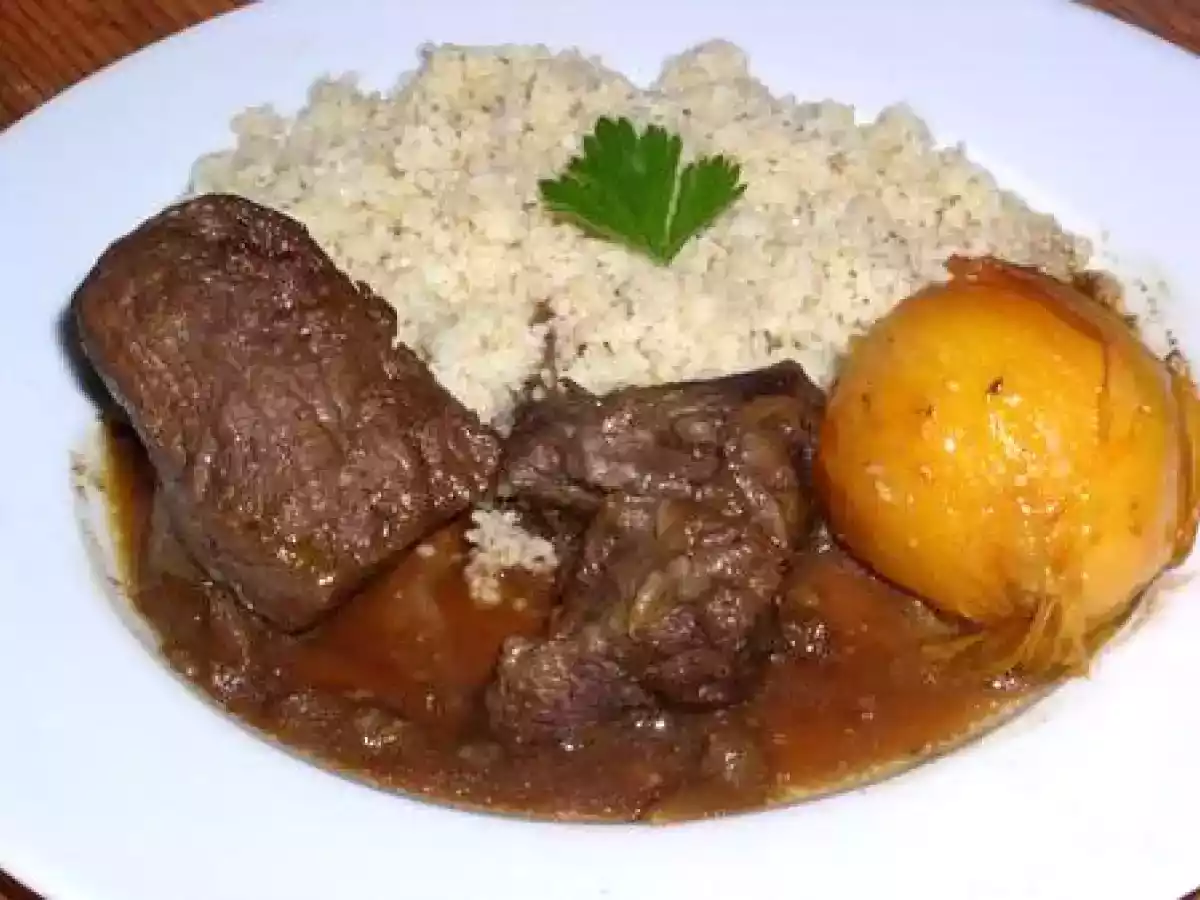 Boeuf aux prunes et champignons