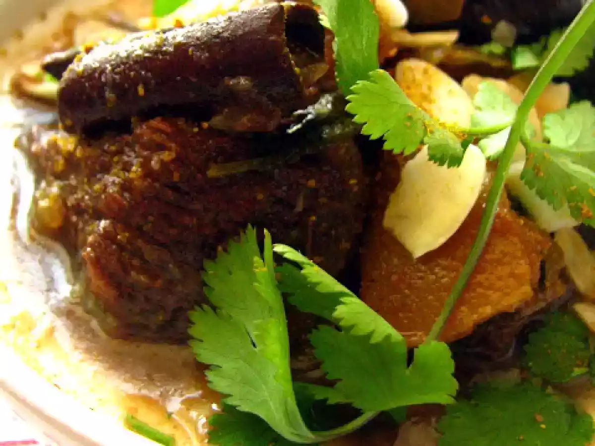 Boeuf façon tagine au citron confit et aux fruits secs