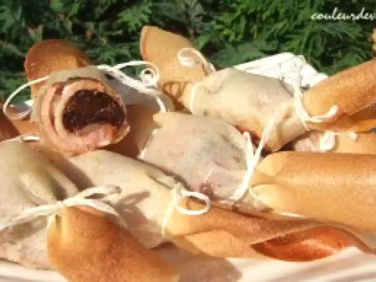 Bonbons pruneaux-lard fumé et bricks tomate-mozarrella-basilic (pour l?apéro) - photo 3