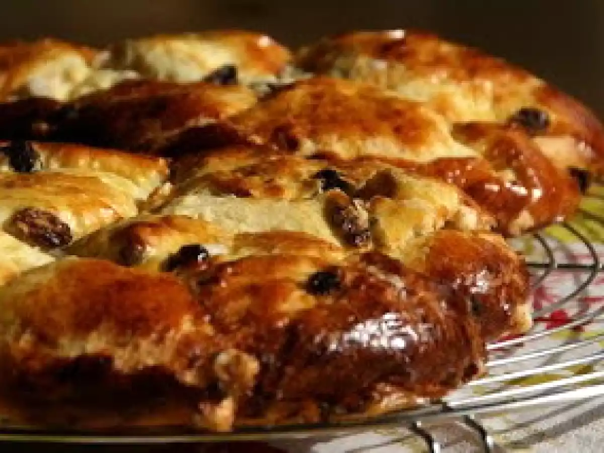 Bonshommes au sucre et aux raisins secs ( cougnous )