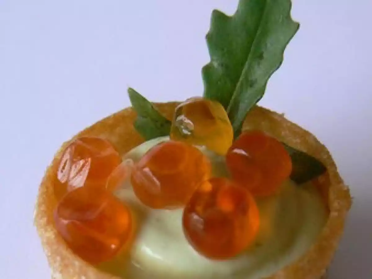 Bouchée apéro festive à l'espuma d'avocat