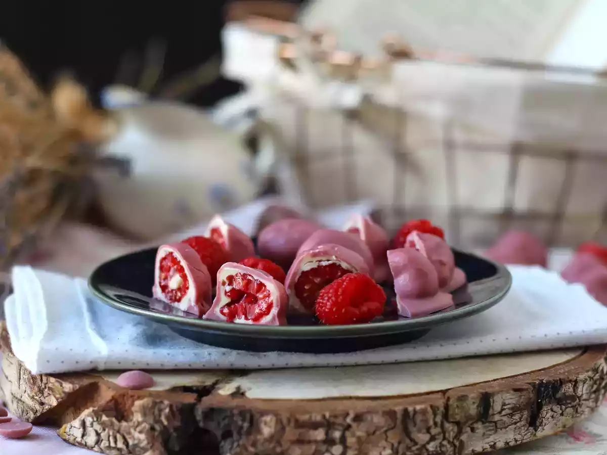 Bouchées à la framboise, chocolat blanc et chocolat ruby façon Franui - photo 6