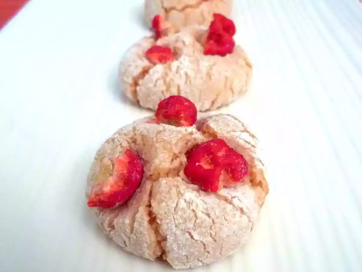 Bouchées amandes et pralines roses ou mignardises roses