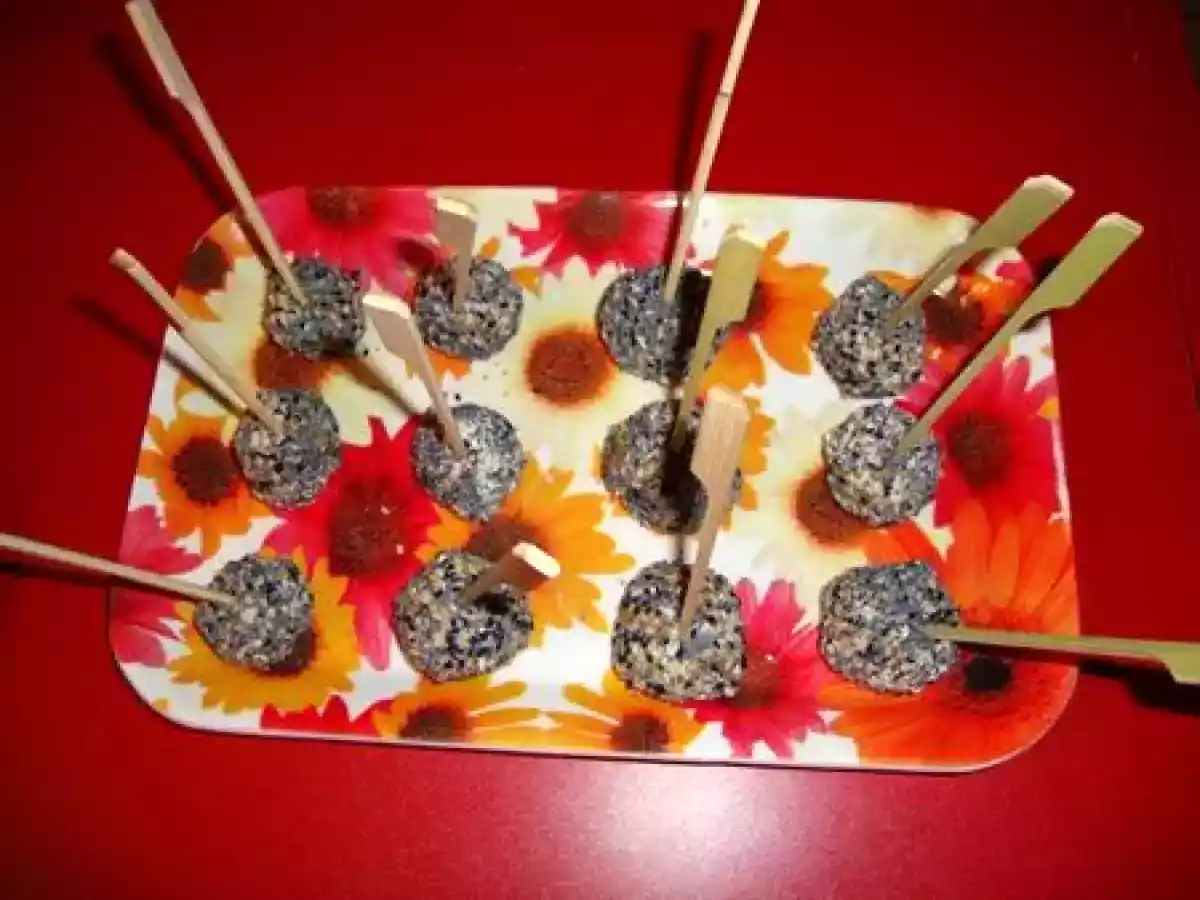 BOUCHEES APERITIVES AU PETIT BILLY ET AUX GRAINES