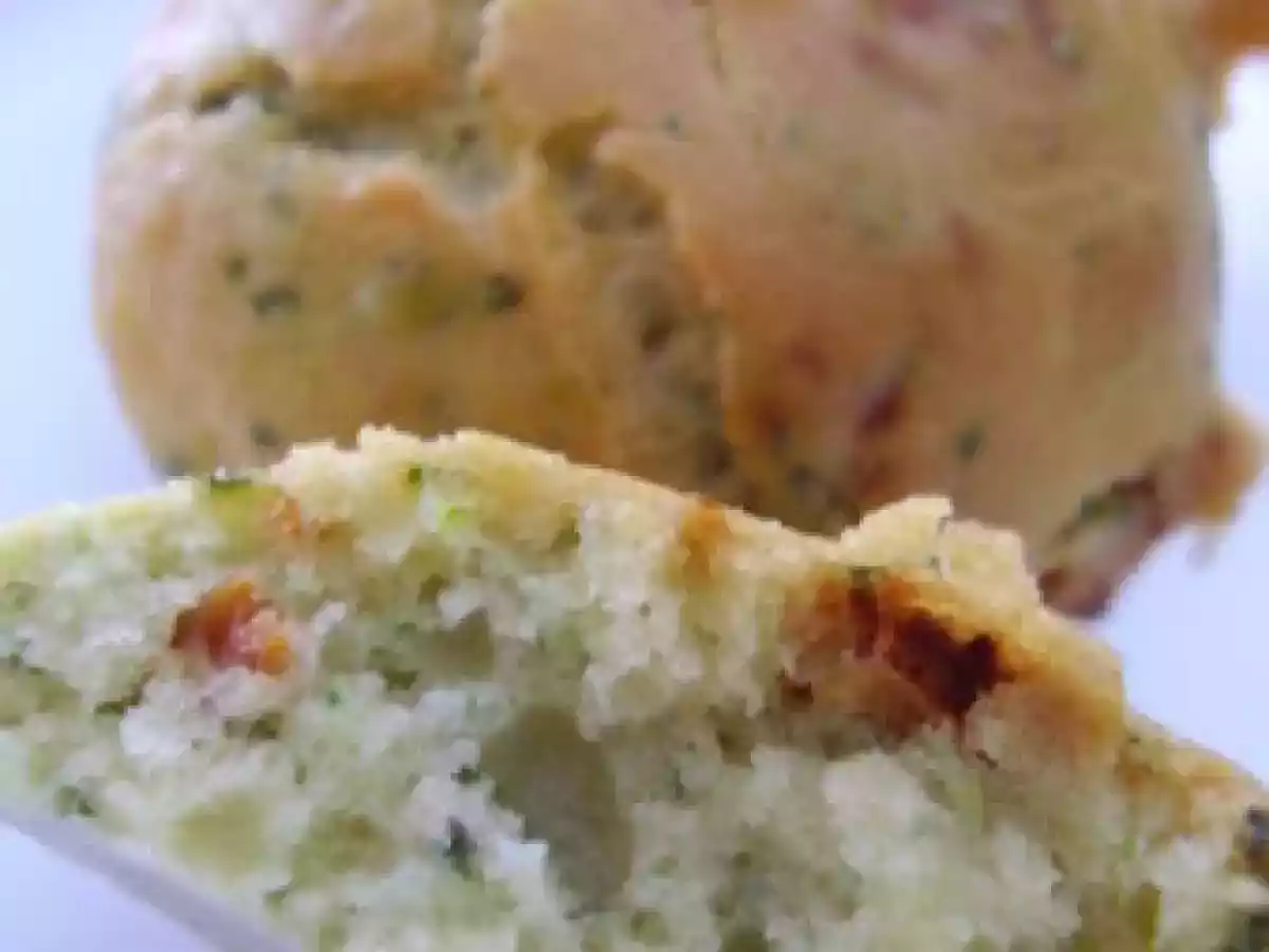 Bouchées au pesto et aux tomates séchées.