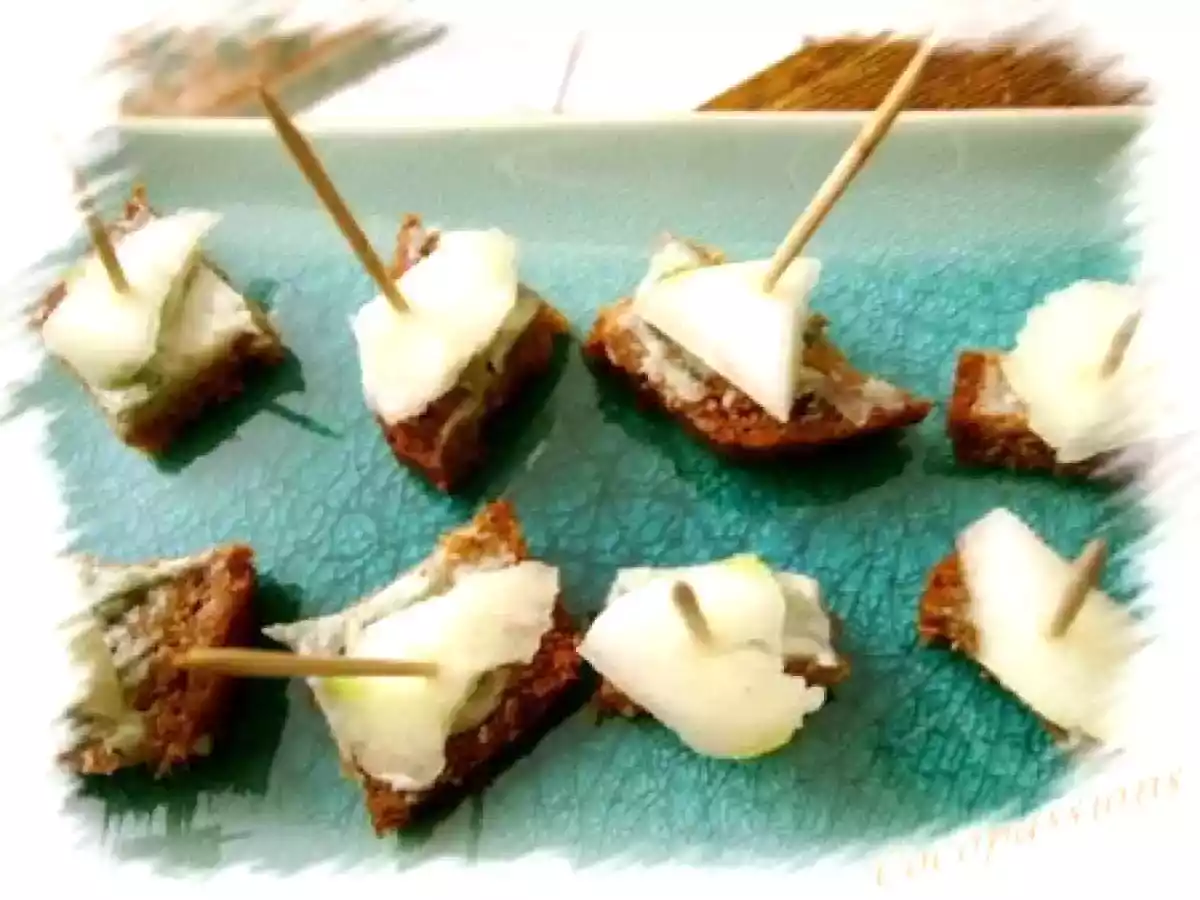 Bouchées de pain d'épices roquefort et poire - photo 2