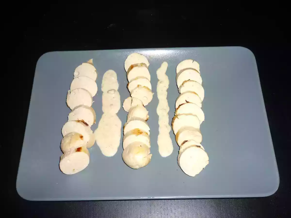 Boudin blanc sauce foie gras.