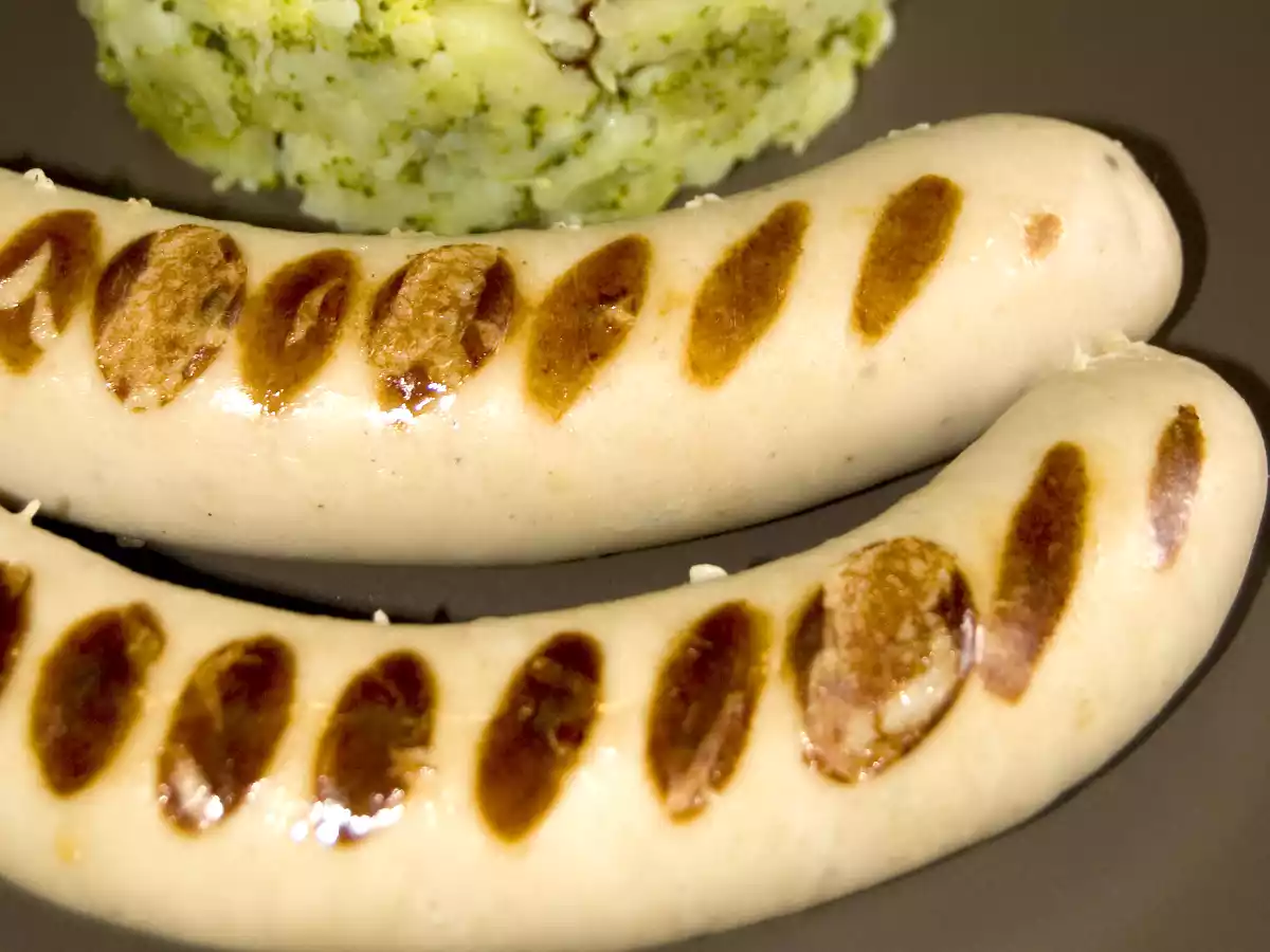 Boudin de sanglier, écrasée de pommes de terre, huile de potiron