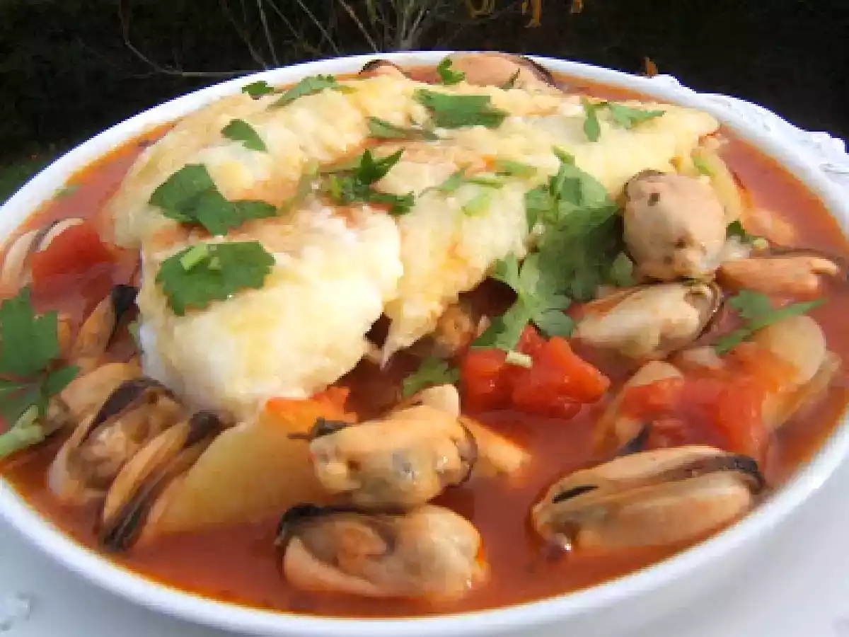 Bouillabaisse de morue aux moules