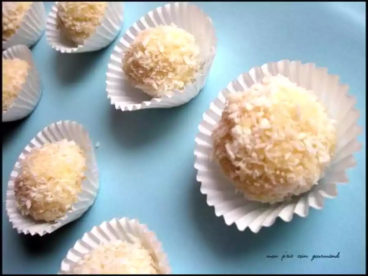 Boule coco au coeur de noisette