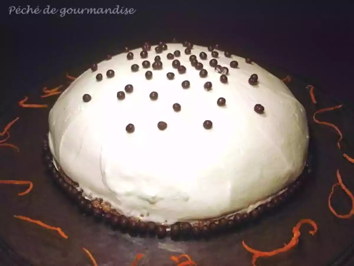 Boule de neige au chocolat blanc et confit de clémentines