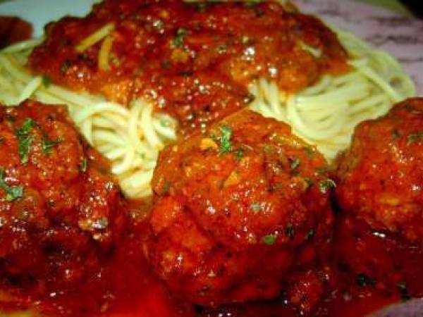 boulettes de boeuf à la sauce tomate de mon enfance