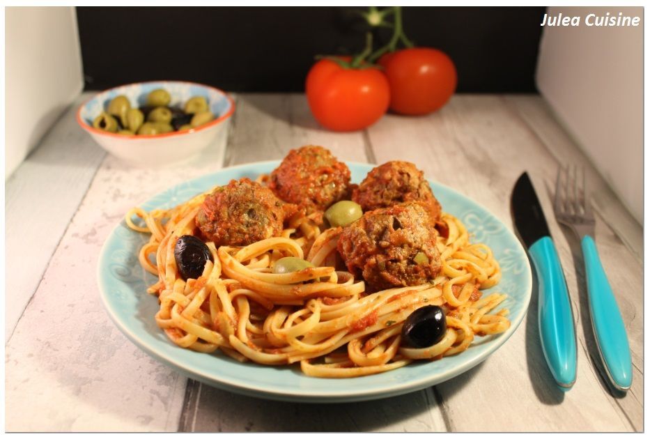 Huiles et Olives  Spaghettis aux boulettes de viande - Huiles et Olives
